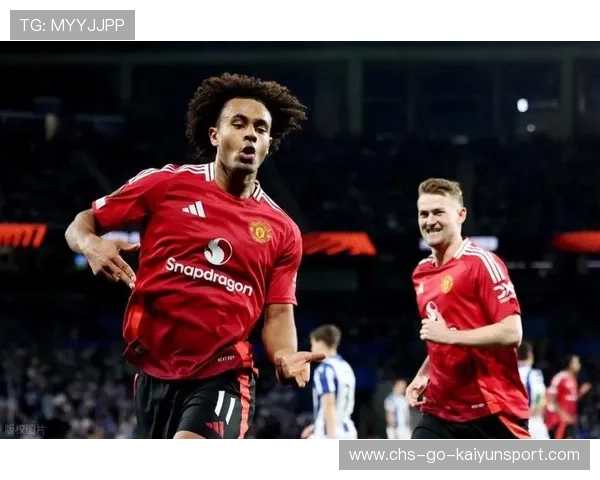 曼联的锋线组合逐渐磨合，期望能在大赛中创造奇迹，曼联支点中锋