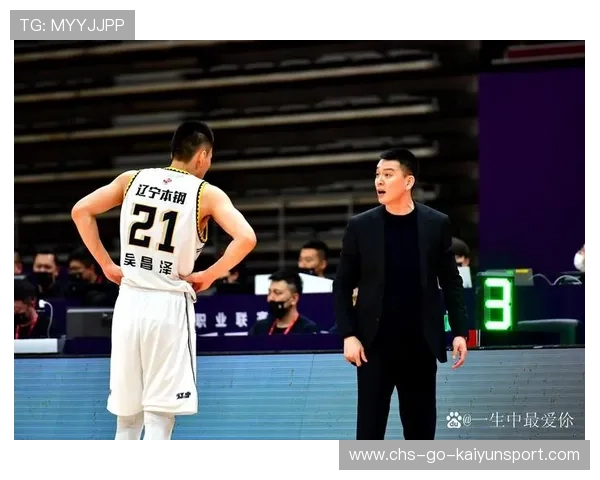 杨鸣回应外界质疑 球员们充满干劲，杨鸣专访