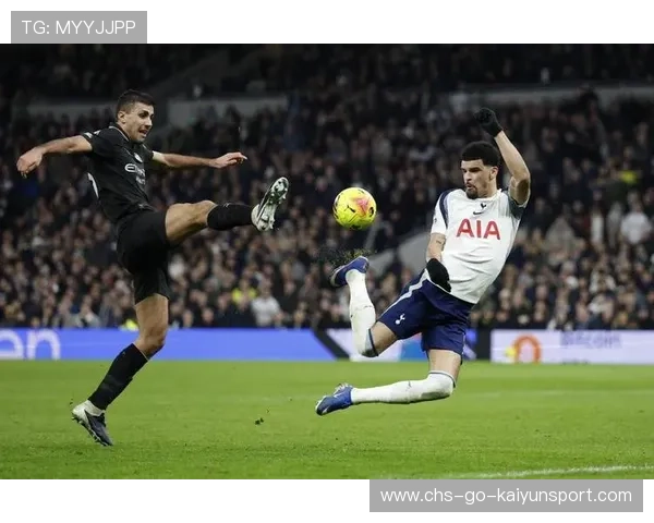 曼联备战热刺,球队全员火力全开 曼联备战热刺,球队全员火力全开